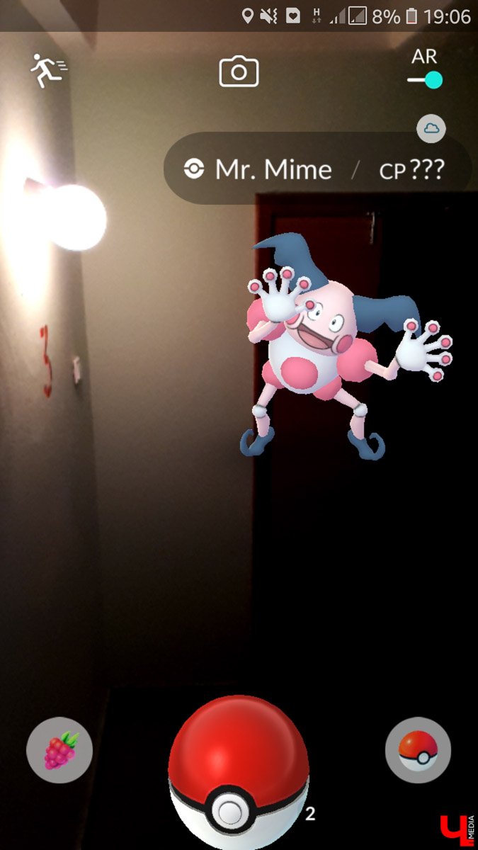 11 сентября в России официально запустили игру Pokemon Go. Журналист “Ключ-Медиа” установила приложение на свой телефон и устроила охоту на владимирских покемонов