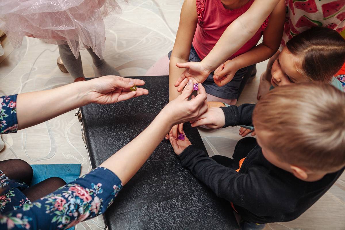 «Сказки из чемодана»