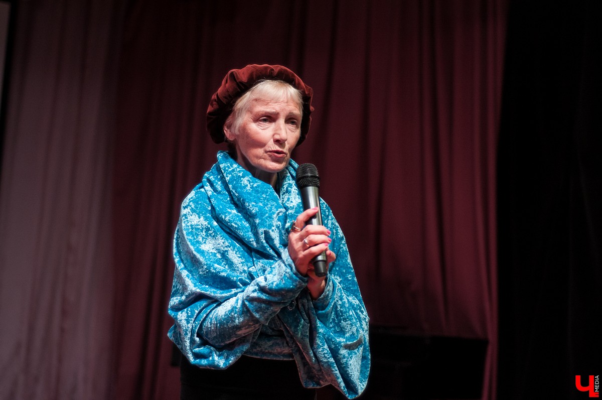 25 октября во Владимире состоялась премьера двух артхаусных фильмов московского режиссера Татьяны Новиковой, «Собачья жизнь» и «Богема»