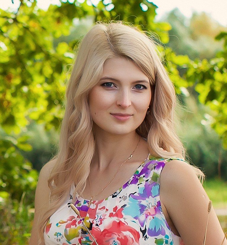 Исследователи развлекательной социальной сети “Фотострана” опросили 1200 жителей Владимира и выяснили, верят они в гороскоп или нет