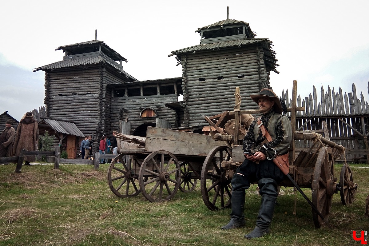 5 ноября вышла первая серия картины “Годунов”. Фильм снимался в Суздале с участием владимирских актеров массовых сцен