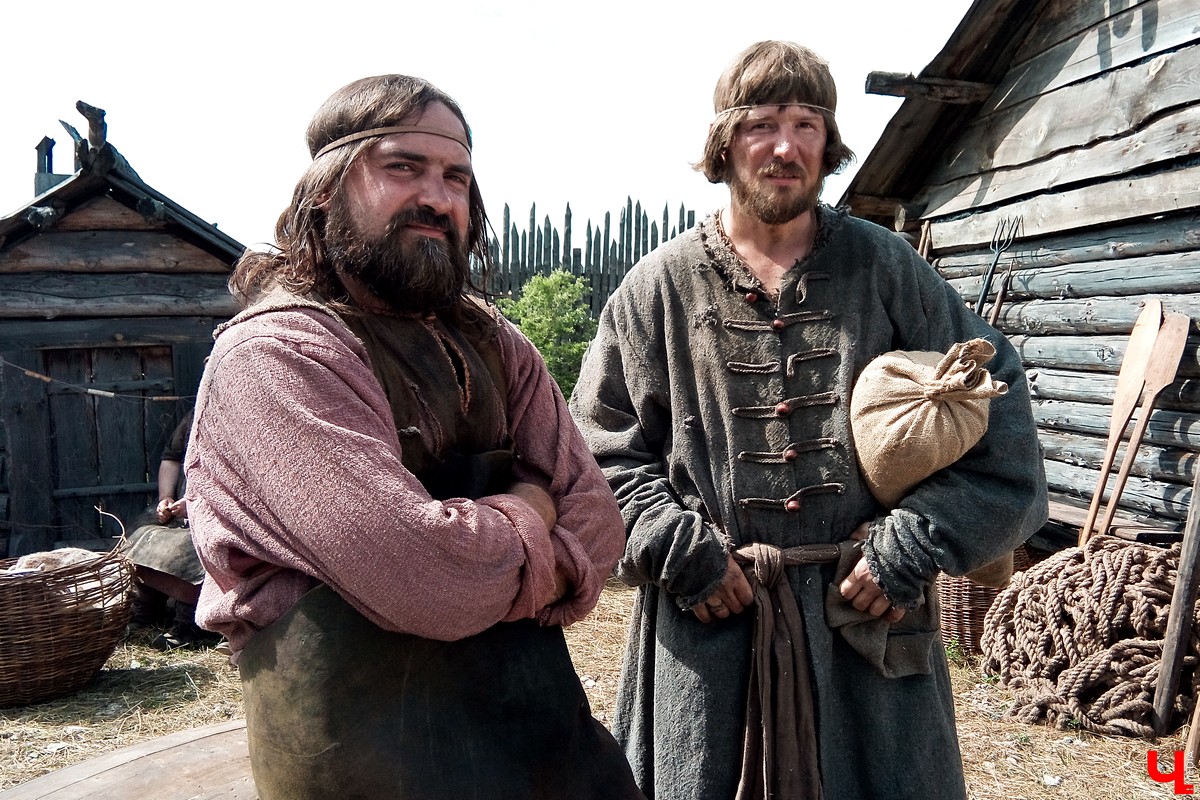 5 ноября вышла первая серия картины “Годунов”. Фильм снимался в Суздале с участием владимирских актеров массовых сцен