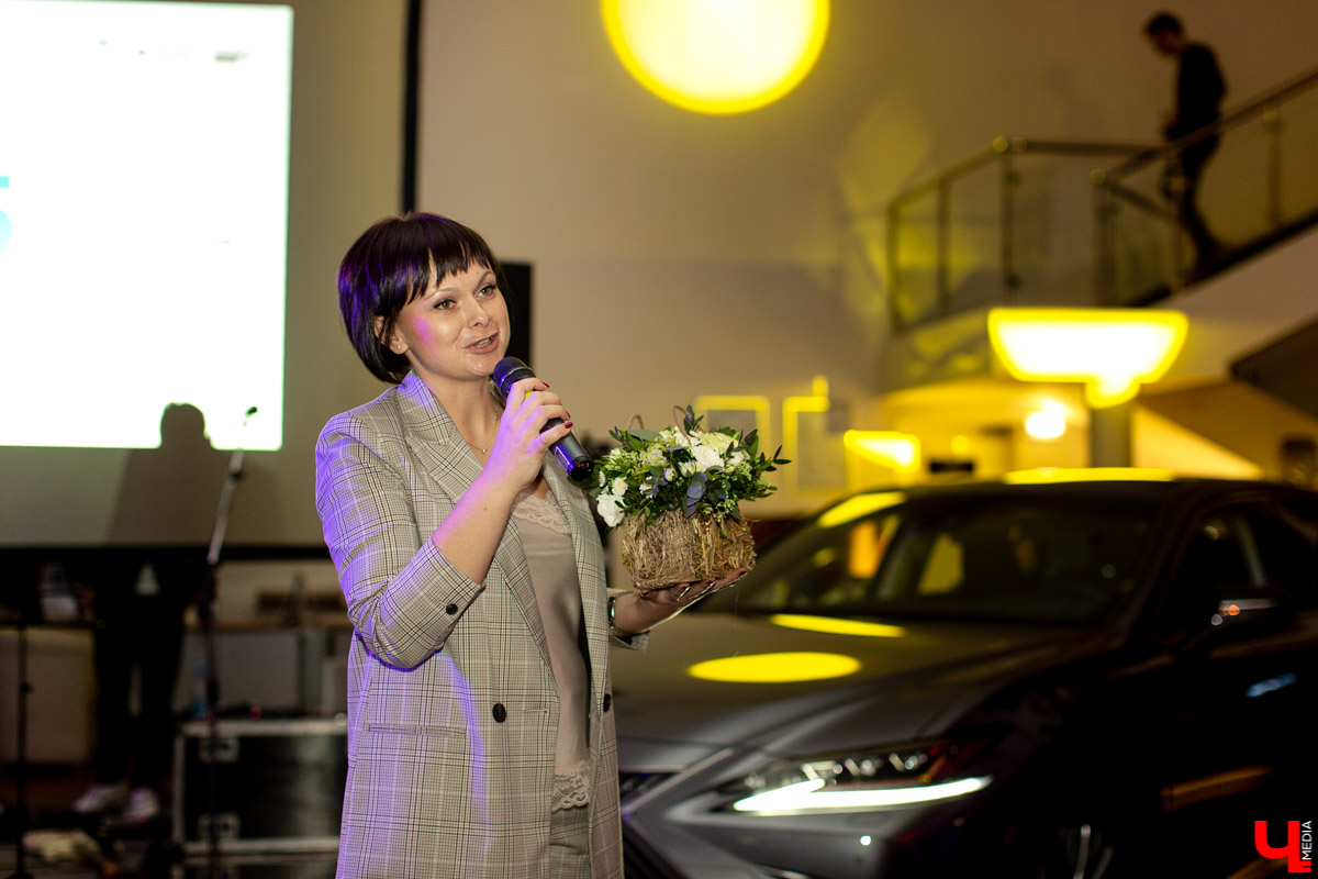 Салон Gen87 и Gen87Beauty грандиозно отметили 5-летие своей деятельности во Владимире. На празднике собрались самые яркие представители поколения AGELESS