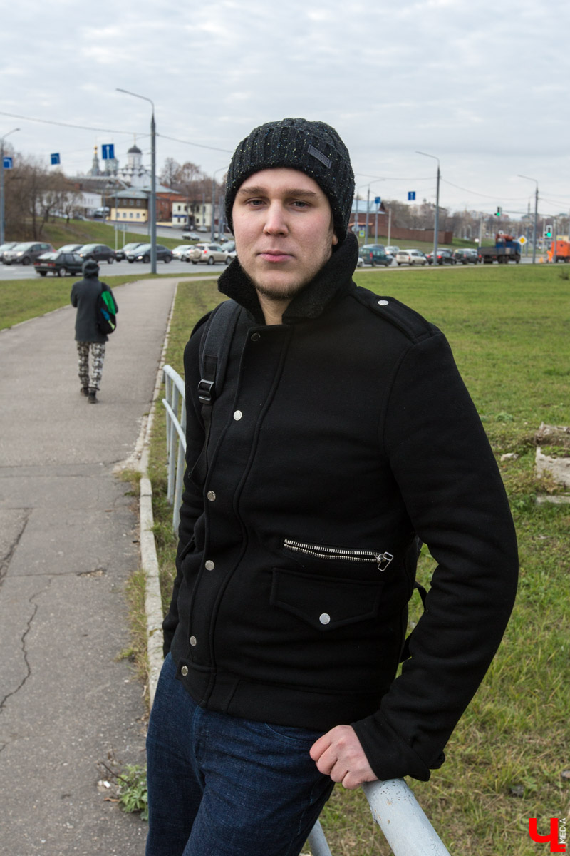 Как раньше называлась улица Горького? Что было на месте ВлГУ? Как сюда попал Олег Янковский? Об истории центральной магистрали Владимира мы поговорили с краеведом-любителем Александром Прониным