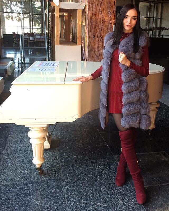 Первая претендентка на звание “Девушка ноября” по версии портала “Ключ-Медиа”. Творческая и амбициозная Анастасию Зюкова