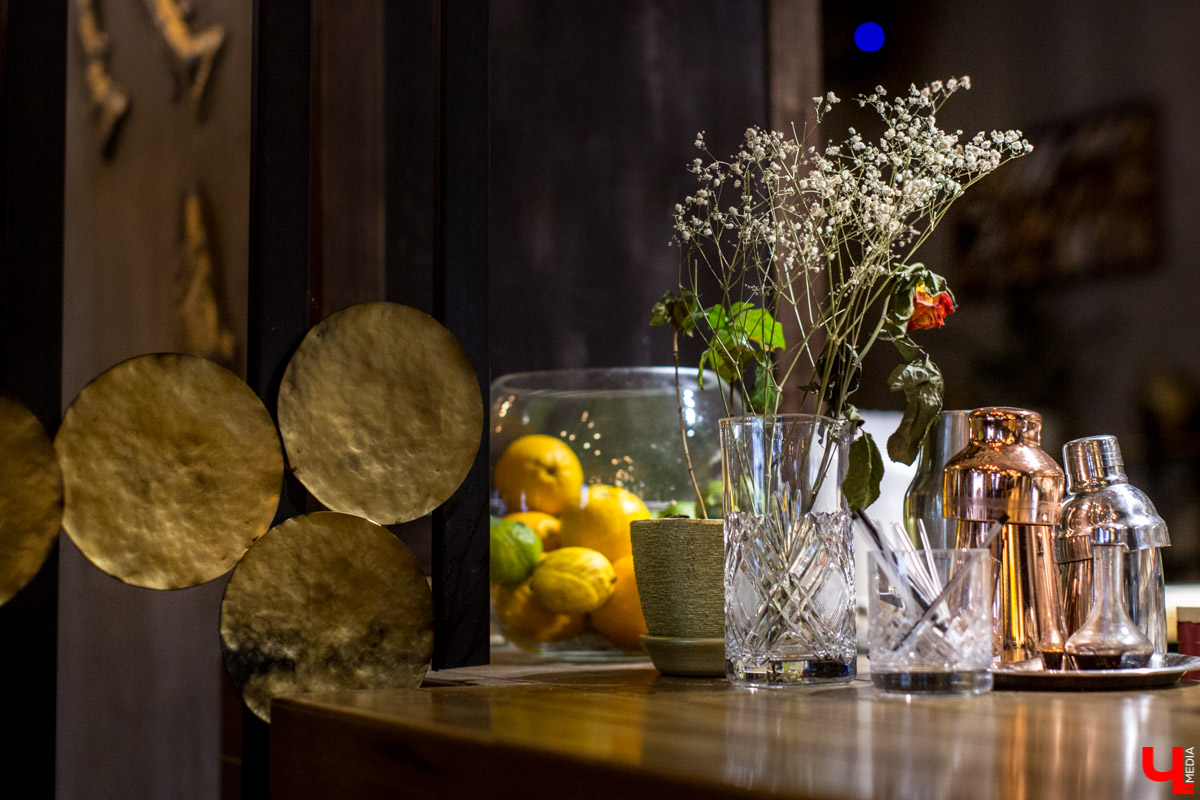 Пообщались с командой Salmon Family. Посмотрели на их тренировку и совместный завтрак в сети заведений Дениса Найденова, идейного вдохновителя владимирских заведений “Лосось и кофе” и “Поющий лосось”