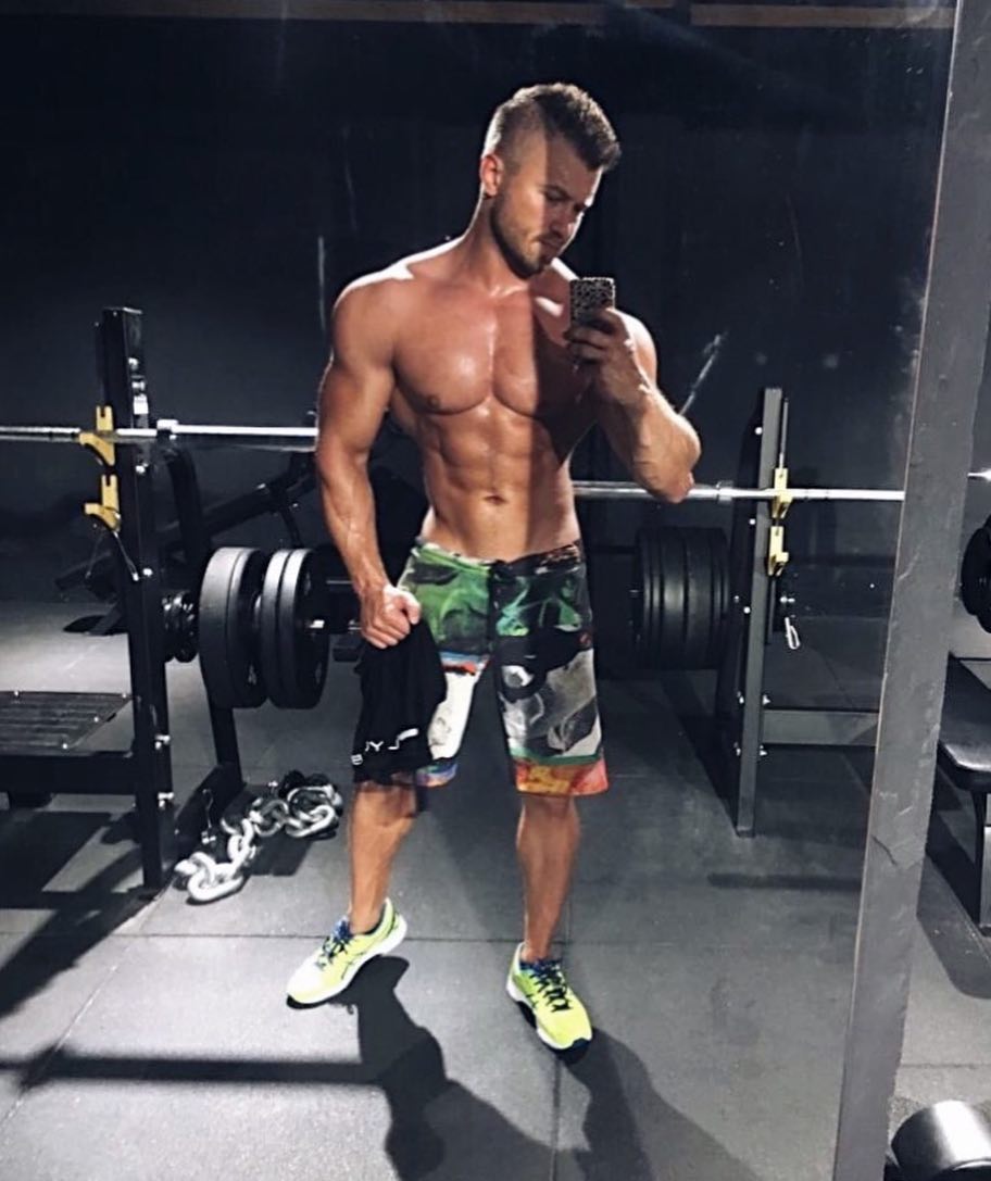 За блогами этих владимирцев следят тысячи человек. О чем пишут эти мужчины и за что их любят читатели? Мы узнали у самих авторов