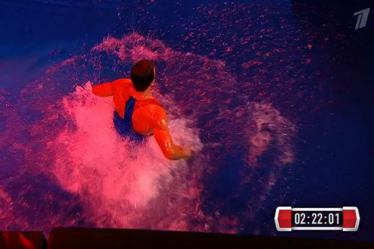 18 ноября на шоу Первого канала “Русский ниндзя” сложнейшие испытания проходил 27-летний Герман Давыдов, военнослужащий и мастер спорта России по полиатлону из Коврова