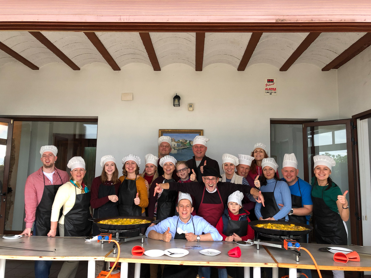 Любители хорошей кухни из Владимира готовили и дегустировали испанские блюда и открывали для себя особенности Валенсии