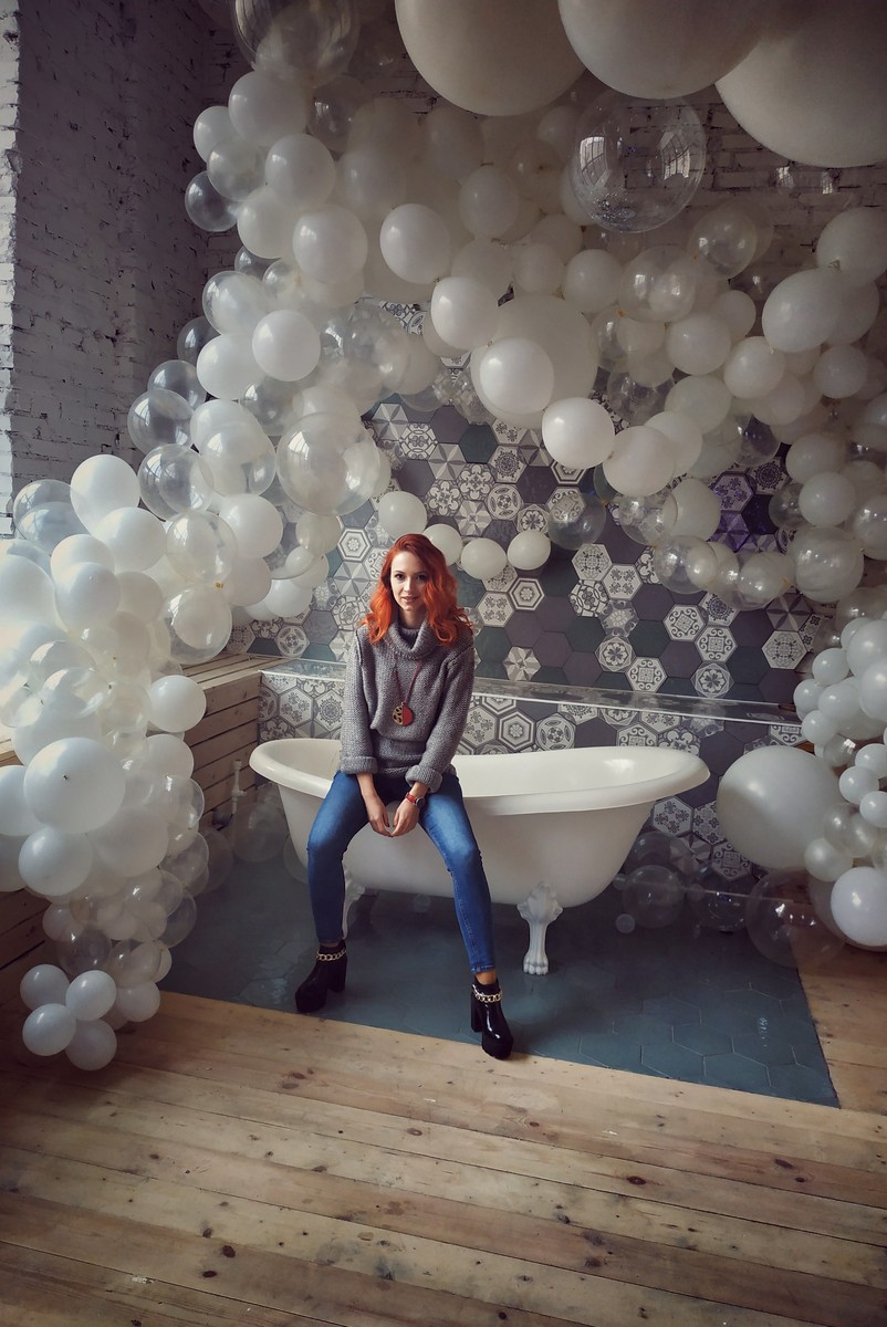 Третья претендентка на звание “Девушка ноября” по версии портала “Ключ-Медиа”. Человек-праздник Ирина Коваленко