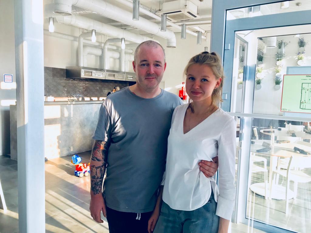 Обзор новых владимирских заведений. Кофейня “Просто”, ресторан “Полли” и кафе “Чайхана”