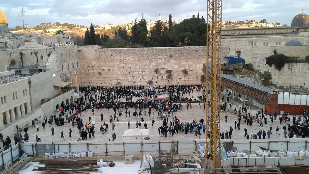 Стене Плача в Иерусалиме