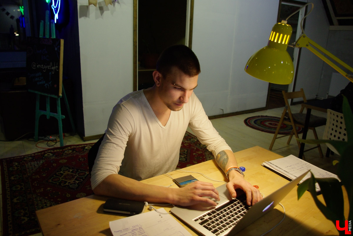 Рынок коворкингов во Владимира пополнился двумя новыми местами: офисом в бизнес-центре Типография и помещением на улице Стрелецкой