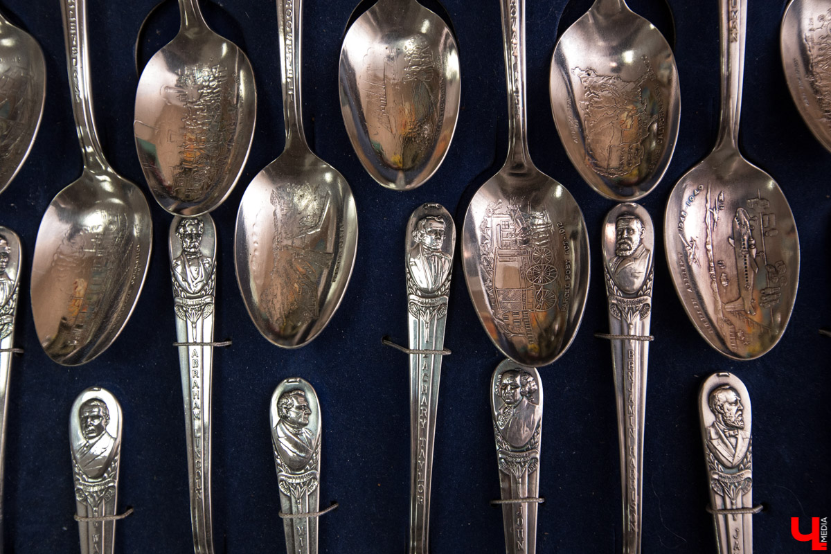 Татьяна Пикунова, руководитель частного “Музея ложки”, подала заявку в “Книгу регистрации рекордов России” как обладательница самой большой коллекции в стране. Сколько же ложек она собрала за 20 лет