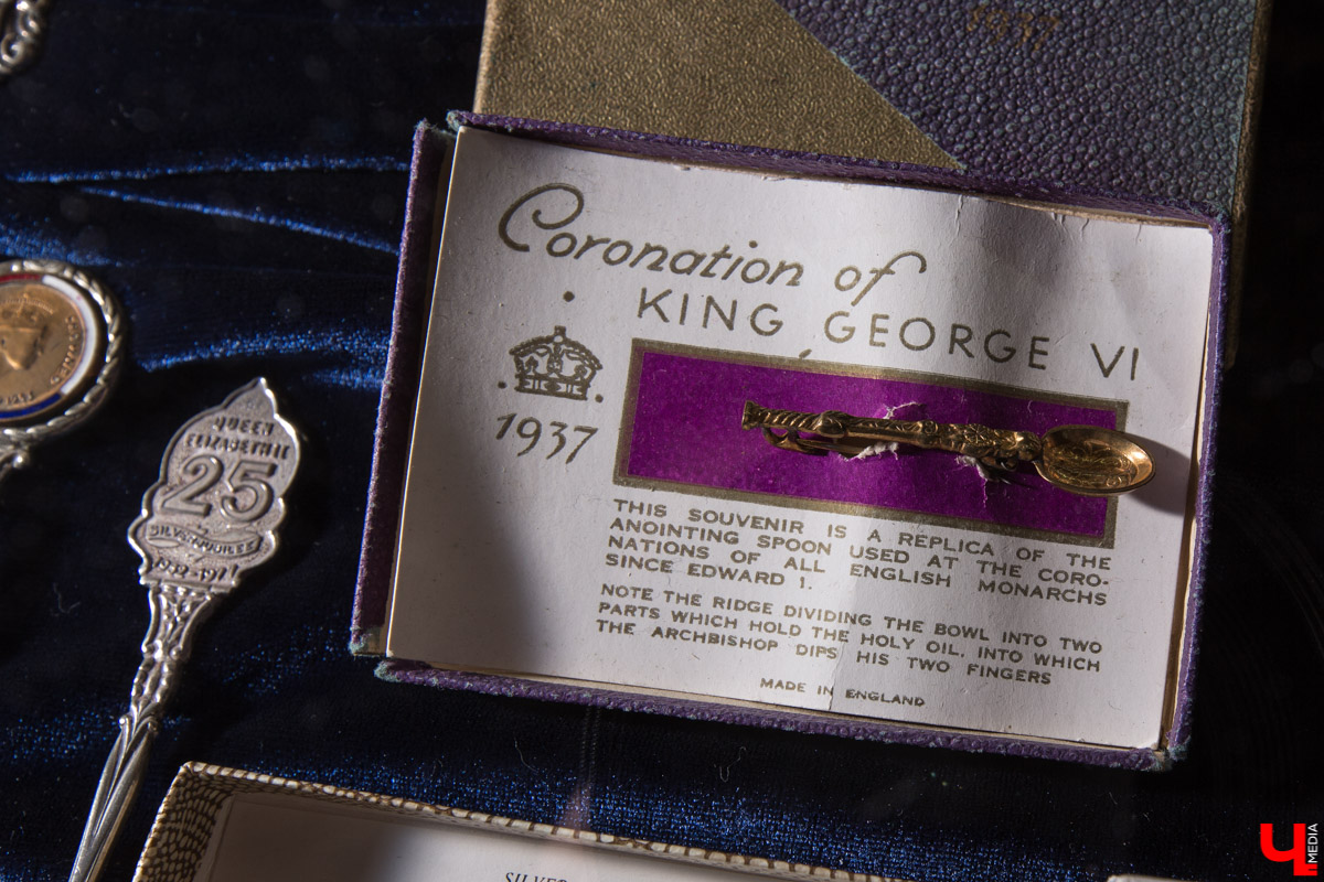 Татьяна Пикунова, руководитель частного “Музея ложки”, подала заявку в “Книгу регистрации рекордов России” как обладательница самой большой коллекции в стране. Сколько же ложек она собрала за 20 лет