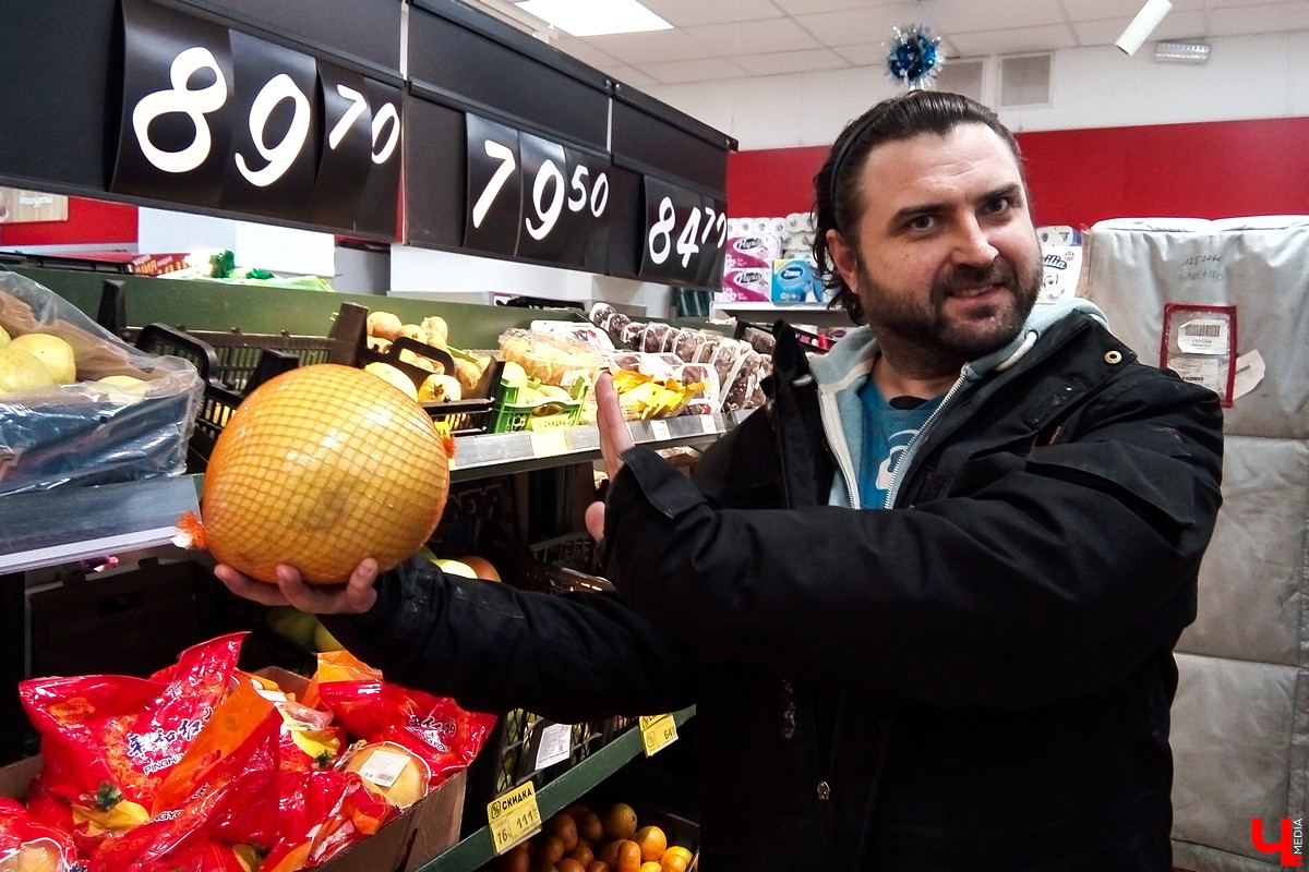 Владимирец Федор Никулин закончил эксперимент по выживанию на 3500 рублей в месяц. Уложиться в бюджет ему помогла недорогая еда: картошка, рис и курица