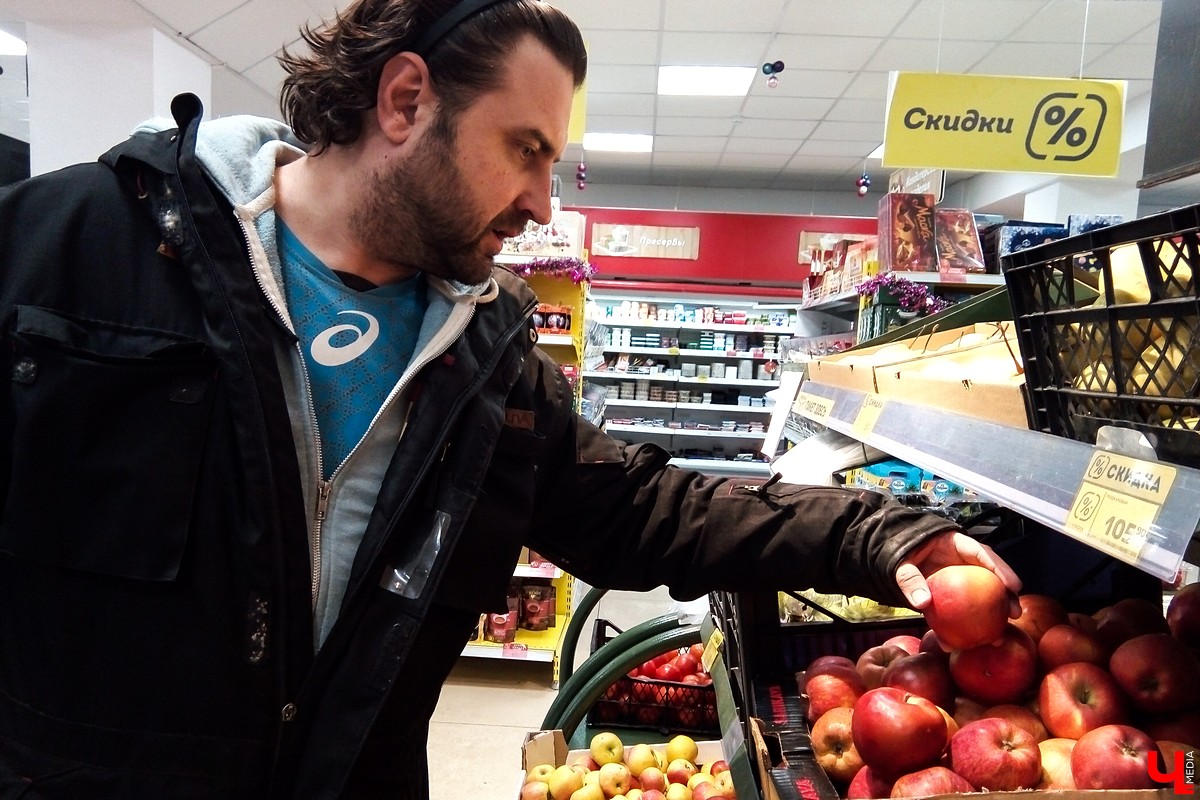 Владимирец Федор Никулин закончил эксперимент по выживанию на 3500 рублей в месяц. Уложиться в бюджет ему помогла недорогая еда: картошка, рис и курица