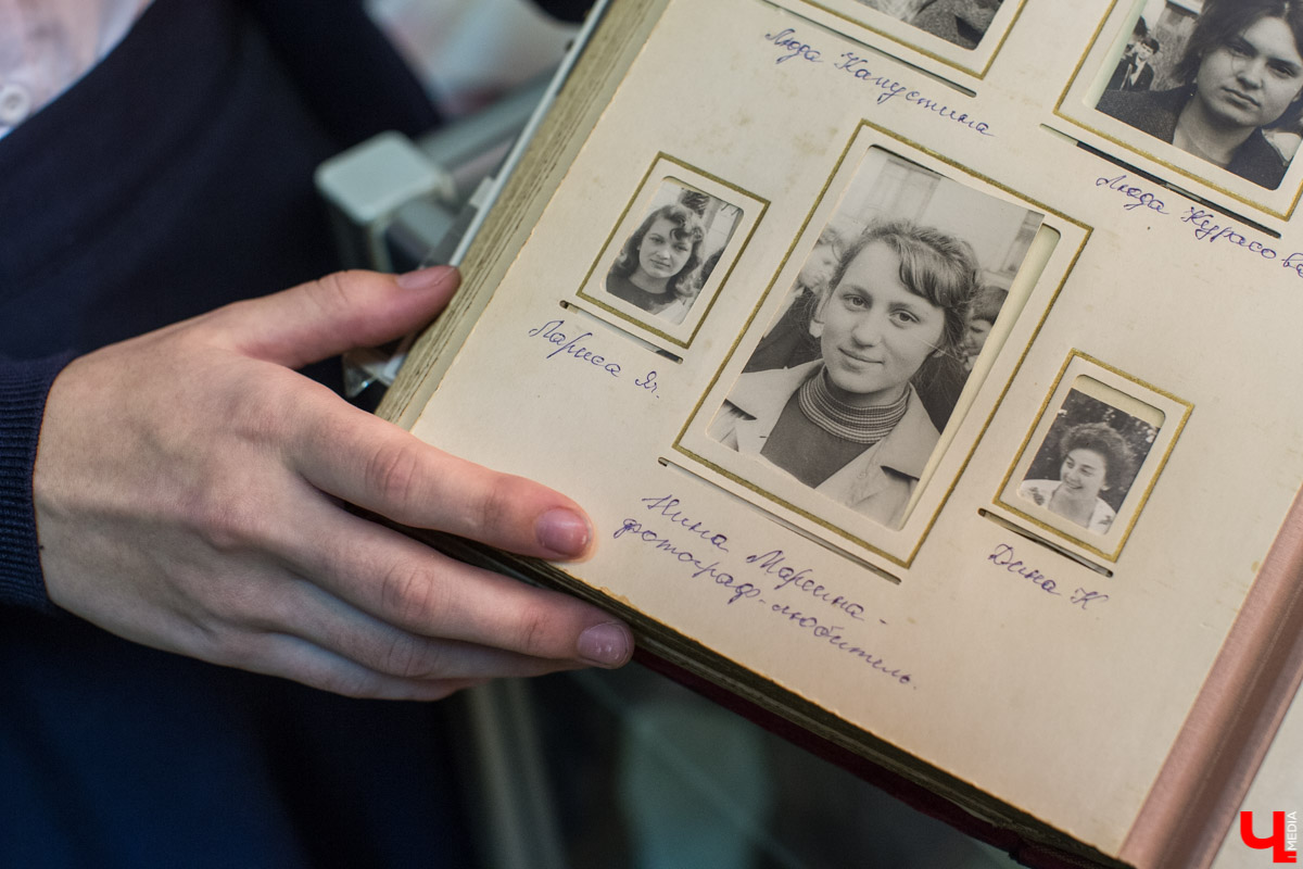 Экскурсия по музею владимирской гимназии № 3, в котором собраны экспонаты за весь столетний период её существования