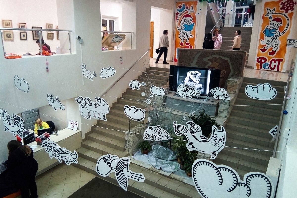 На владимирский новогодний “Бу!фест” приехали известные писатели и сценаристы. Они прочитали лекции и неформально пообщались с гостями фестиваля