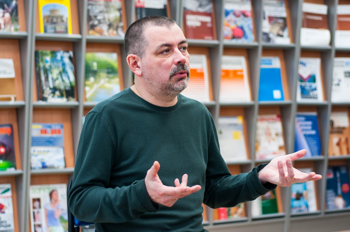 Сценарист фильма «Непрощенный» Сергей Волков прочитал лекцию на владимирском новогодний “Бу!фесте”