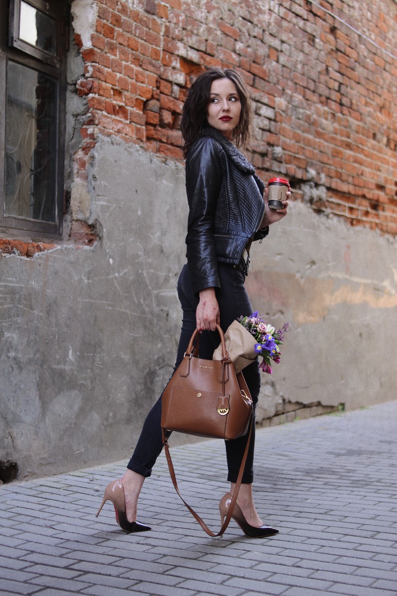 Третья претендентка на звание “Девушка декабря” по версии портала “Ключ-Медиа”. Контрастная Сабина Рахмангулова