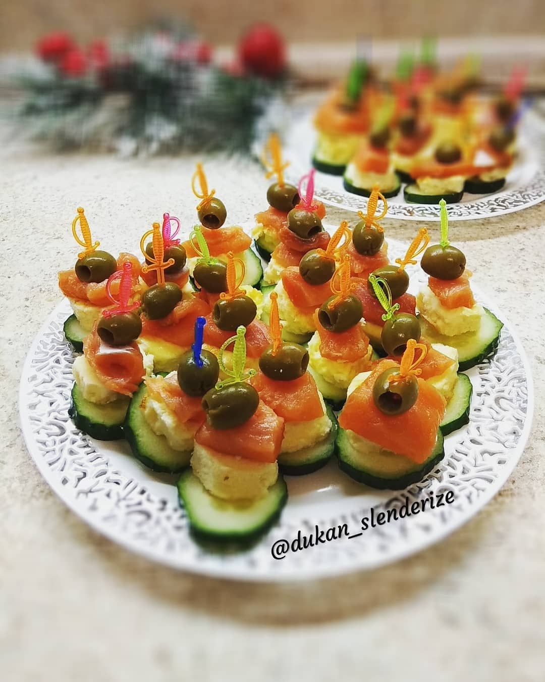 29-летняя Анастасия публикует фотографии всего, что она приготовила и съела. Казалось бы, скукотища. Только вот автор соблюдает диету Пьера Дюкана. И с ее помощью уже похудела на 50 кг