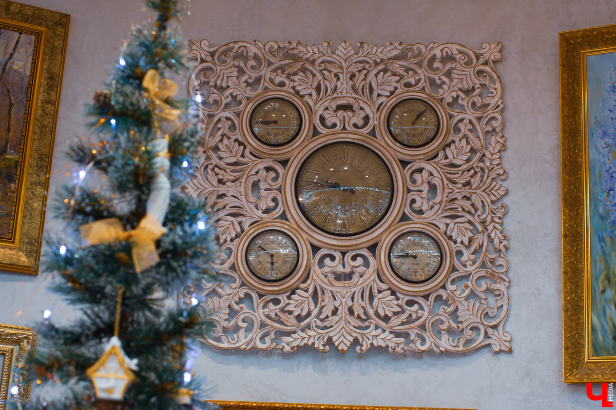 Экскурсия по роскошному трехэтажному дому во Владимире