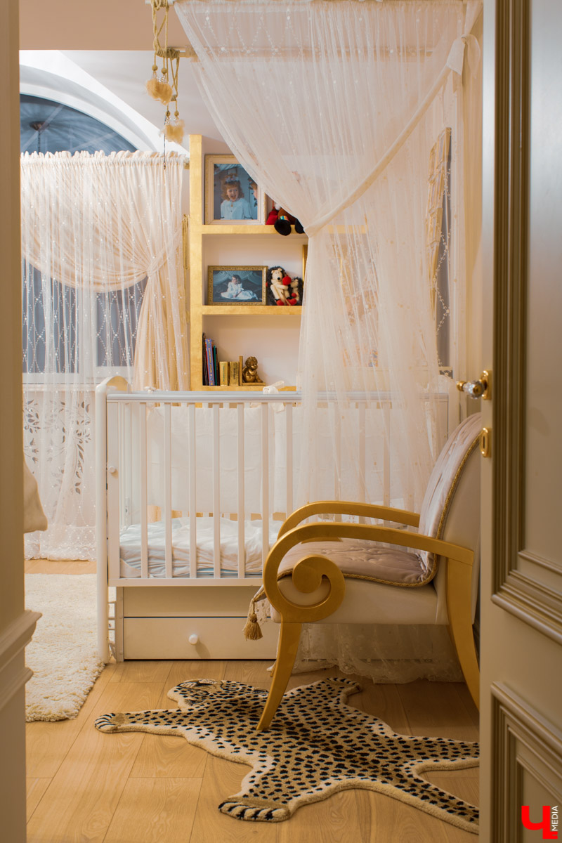 Экскурсия по роскошному трехэтажному дому во Владимире