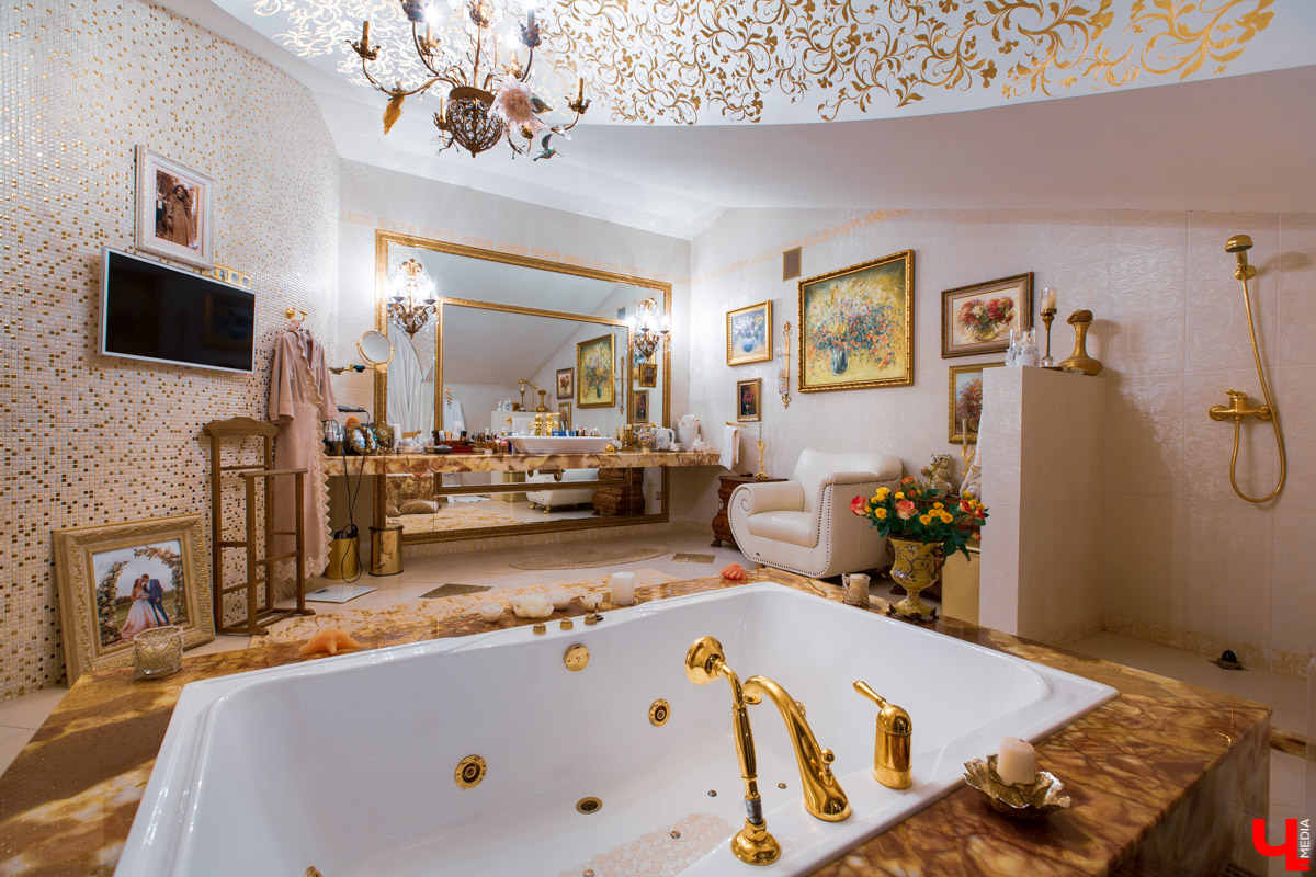 Экскурсия по роскошному трехэтажному дому во Владимире