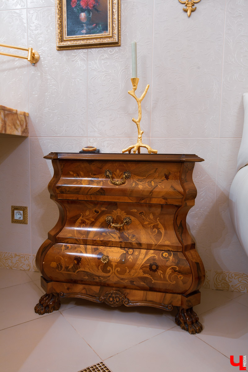 Экскурсия по роскошному трехэтажному дому во Владимире