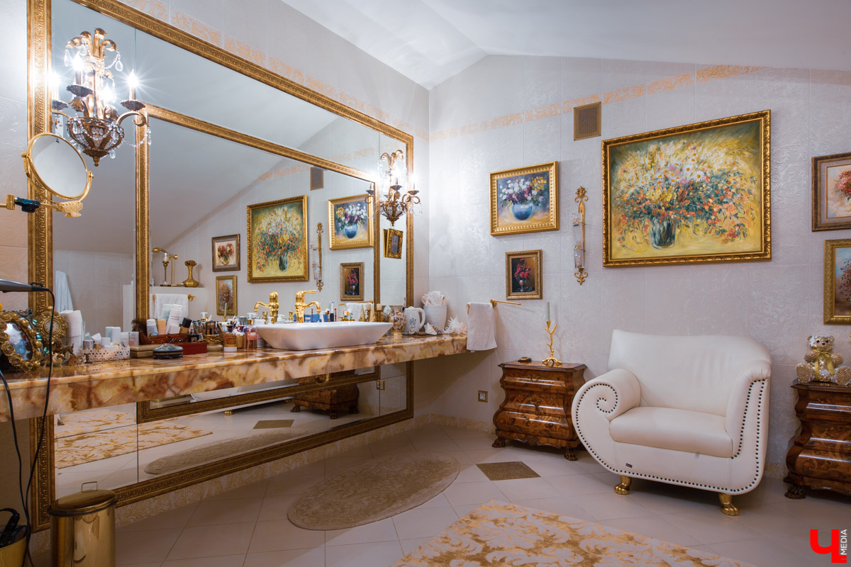 Экскурсия по роскошному трехэтажному дому во Владимире