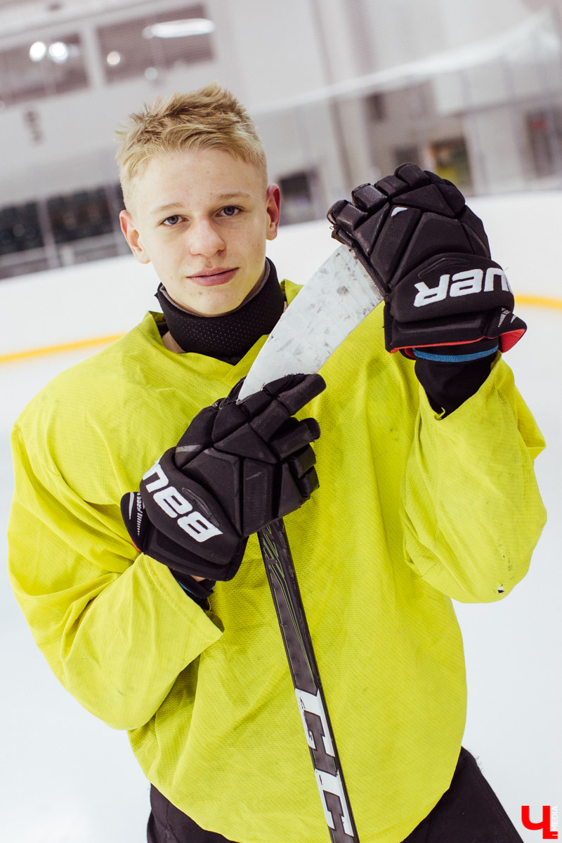 Юные лица владимирского хоккея. 5 спортсменов, которые занимаются в ДЮСШ № 8 по хоккею с шайбой и фигурного катания на коньках