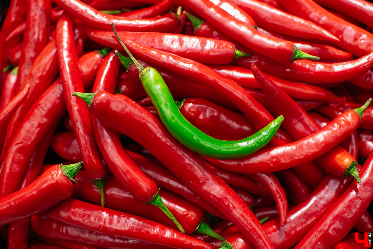 Мастер-шеф студии Roulet доказал в кулинарном поединке, что сладкая говядина вкуснее перченой свинины