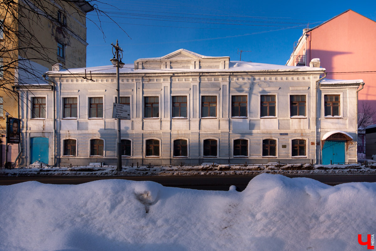 В 2019 году во Владимире начнется реконструкция девяти объектов культурного наследия. Речь идет о ремонте зданий, построенных в 18-19 веках. Работы займут 5 лет. Потратят на них 137 миллионов рублей