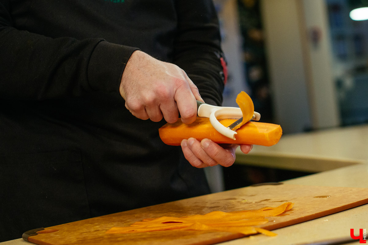 DJ Koks, перешедший на функциональное питание, оценил стейк из тыквы от мастер-шефа кулинарной студии Roulet