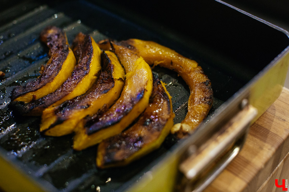 DJ Koks, перешедший на функциональное питание, оценил стейк из тыквы от мастер-шефа кулинарной студии Roulet