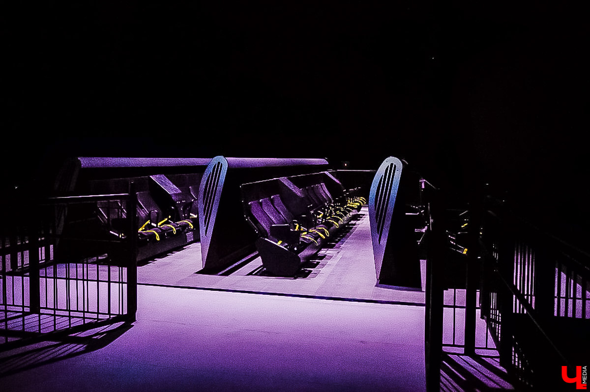 Прогулка по зимнему парку “Зарядье” в Москве