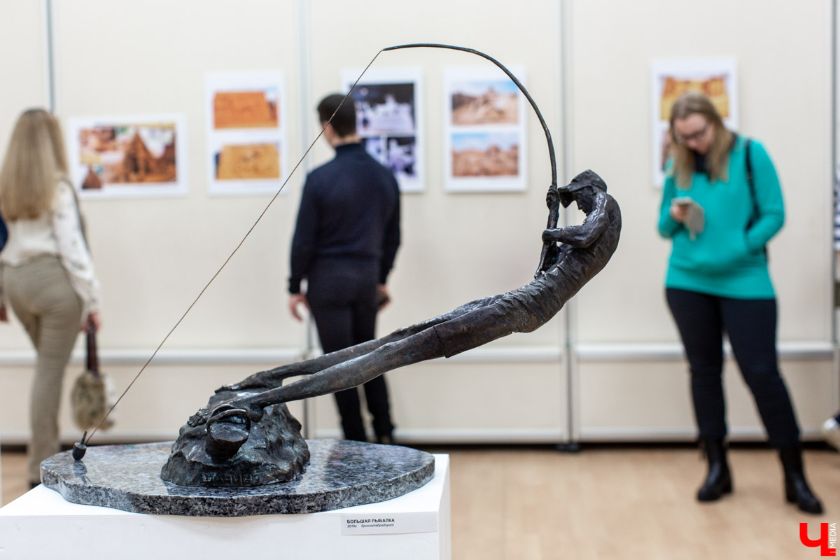 Персональная выставка скульптора Ильи Шанина открылась в Центре ИЗО во Владимире