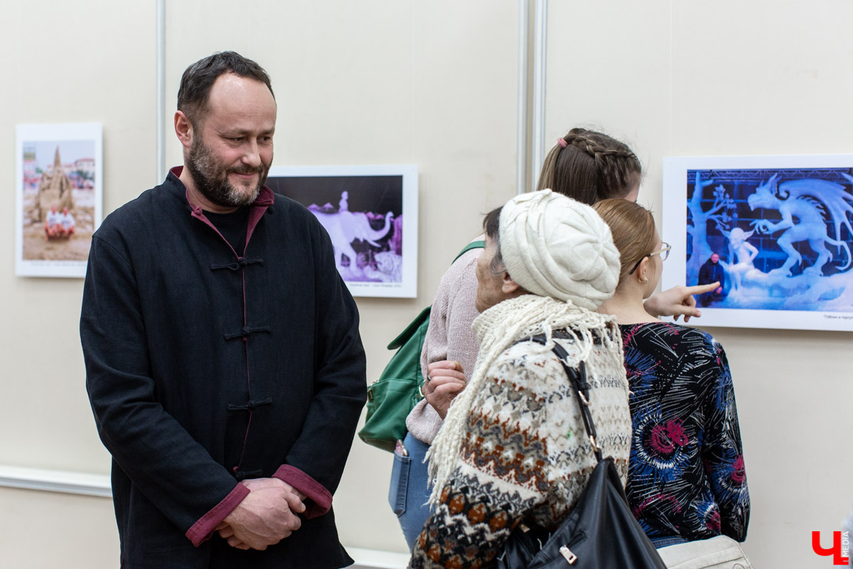 Персональная выставка скульптора Ильи Шанина открылась в Центре ИЗО во Владимире