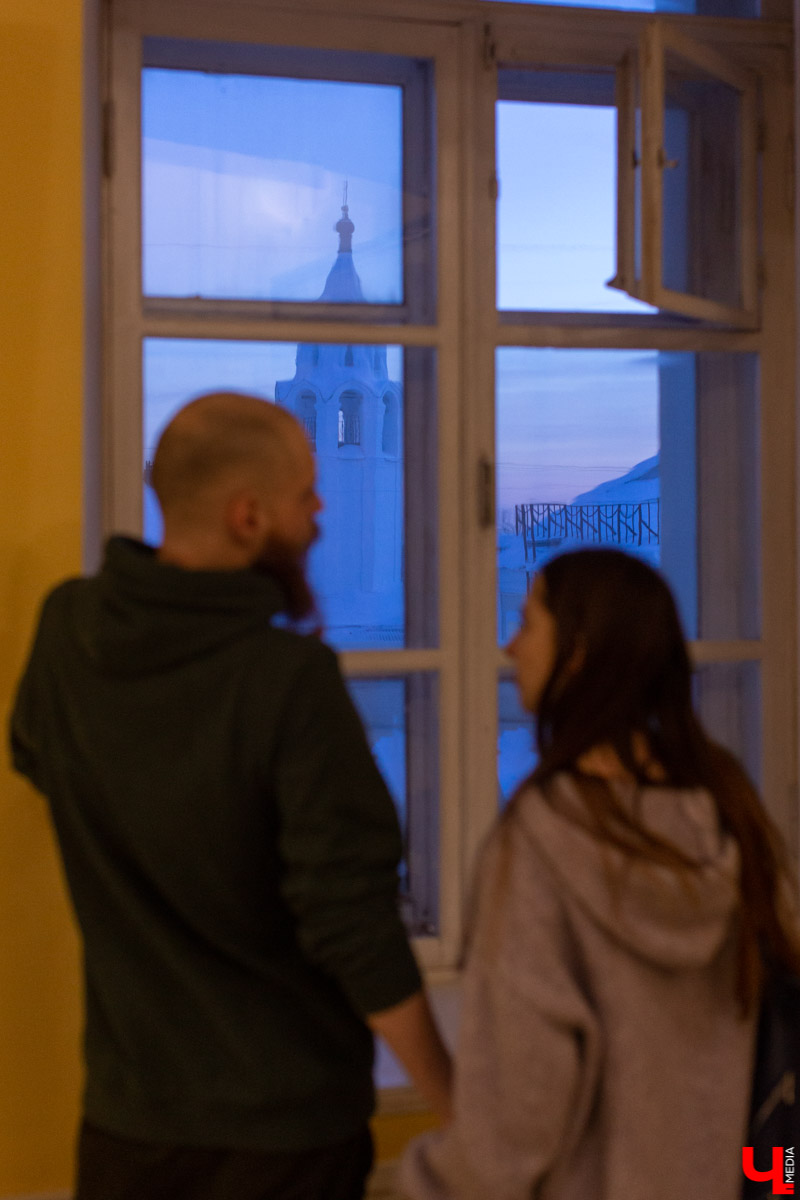 Персональная выставка скульптора Ильи Шанина открылась в Центре ИЗО во Владимире