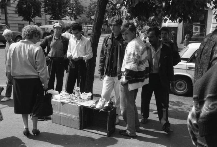 Рынок у Торговых рядов, 1992 год