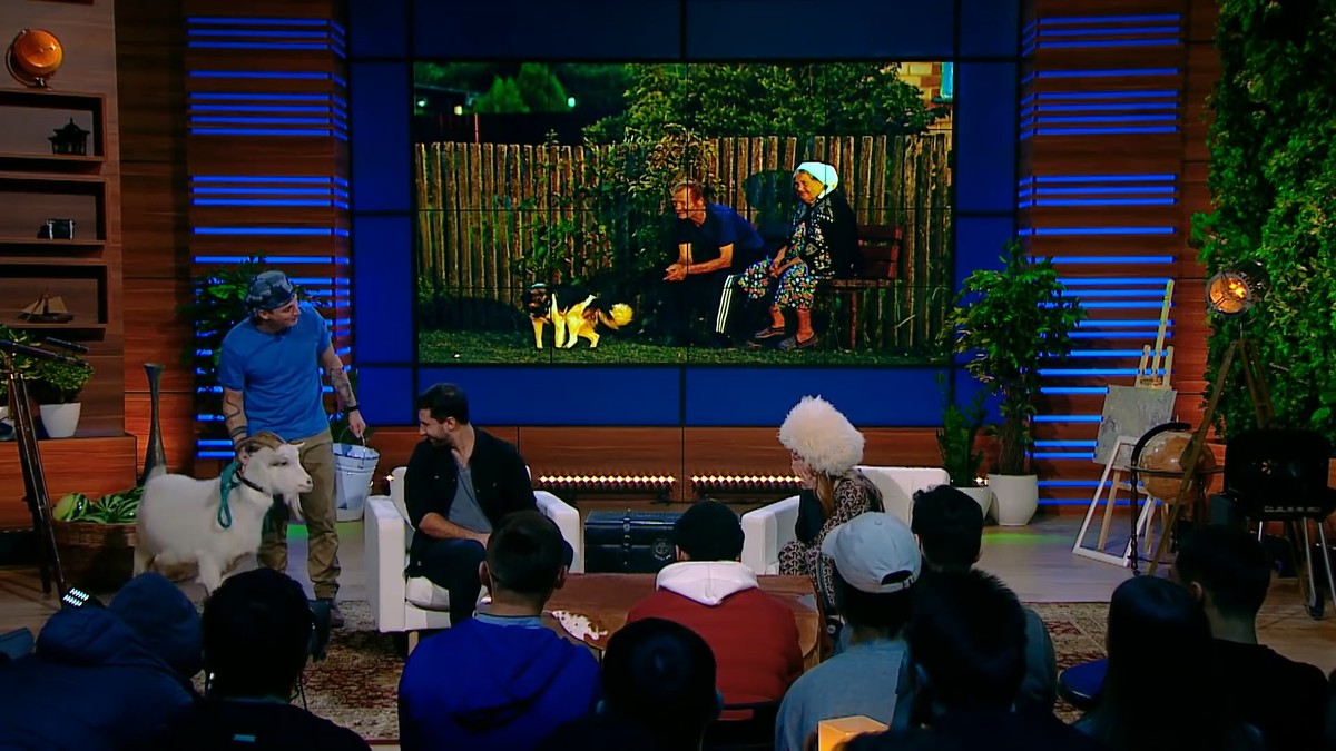 Популярная муромская блогерша “Поля из деревки” откровенно рассказала о себе на шоу Амирана Сардарова