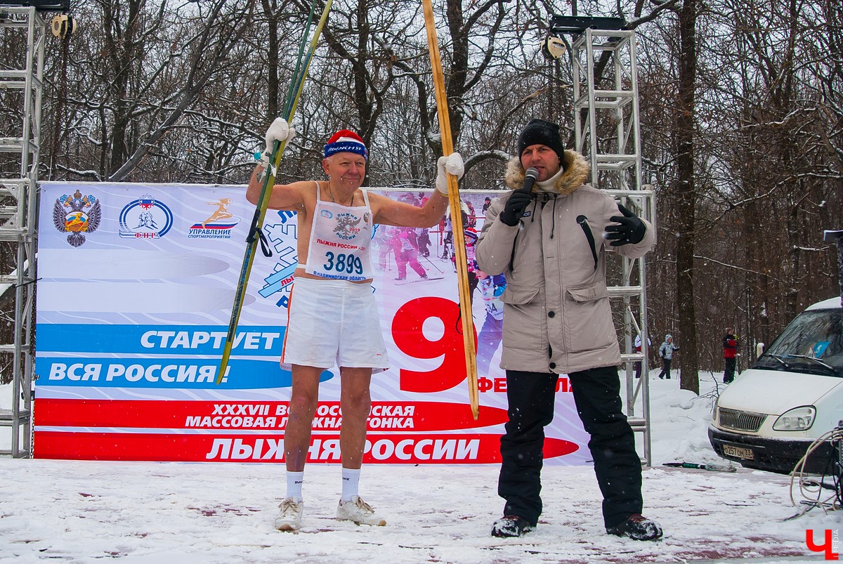 9 февраля в парке “Дружба” прошло ежегодное соревнование “Лыжня России”. Мероприятие собрало 11 тысяч участников и зрителей