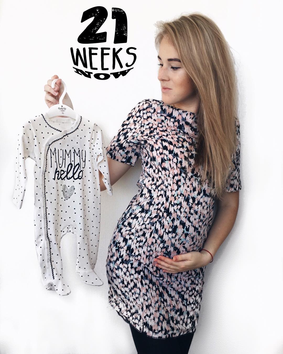 Обзор фотографий будущих мам из “Инстаграм”