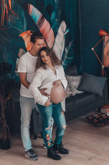 Обзор фотографий будущих мам из “Инстаграм”