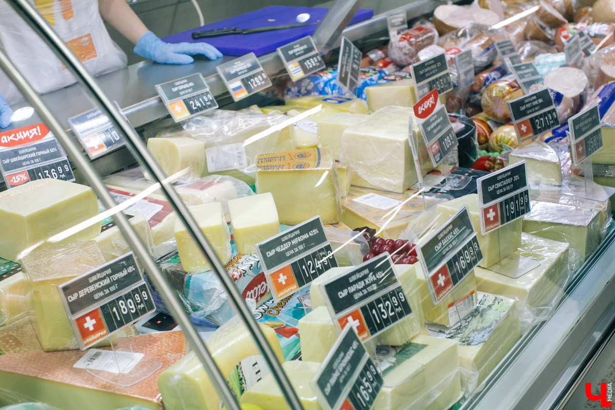 В кулинарном проект “Ключ-Медиа” оперный певец с мировой известностью Василий Хорошев понял, что может быть полезен на кухне своей жене Анастасии