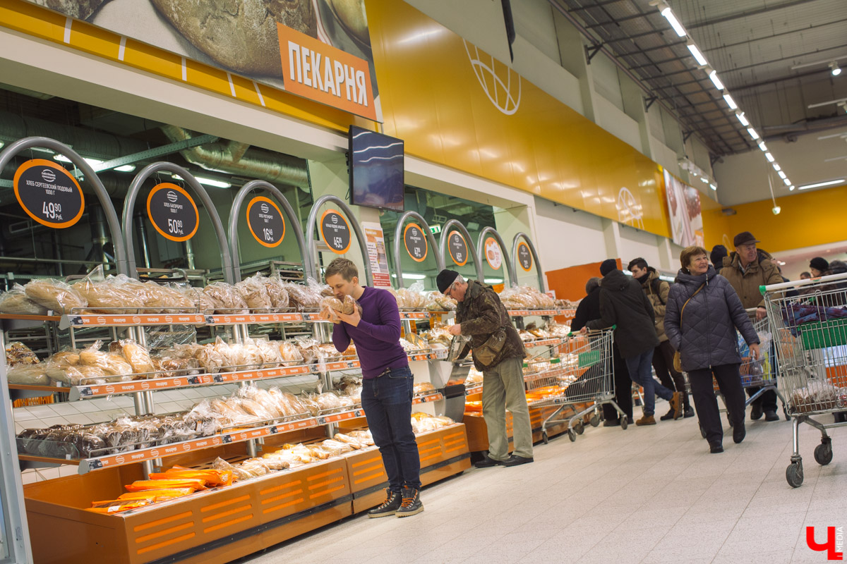 Тимофей Копылов готовил угощение из ненавистной печенки, варил варенье из лука и укрощал сверхмощный блендер в Roulet