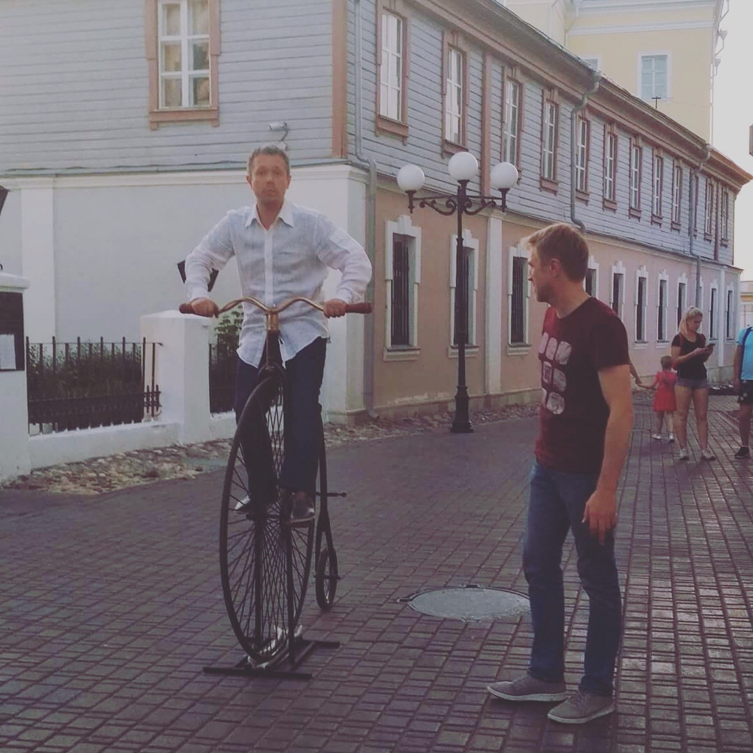 Ксения Шувалова рассказала о самых необычных велосипедах из семейной коллекции