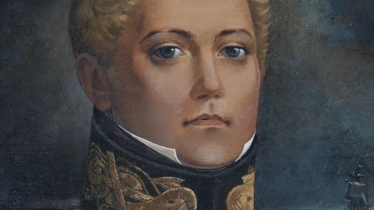 Адмирал Михаил Петрович Лазарев - создатель севастопольского флота, участник антарктической экспедиции Беллинсгаузена, отважный человек, совершивший несколько кругосветных путешествий. Да, о таком земляке стоило снять фильм, и это сделали в рамках проекта “Имя. Символ 33”