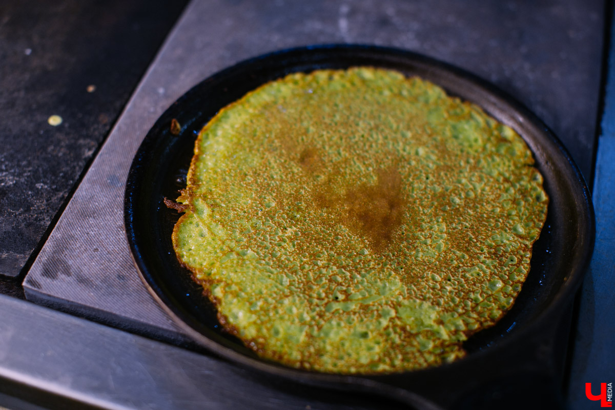 Рецепт зеленых блинов к Масленице от шеф-повара ресторана